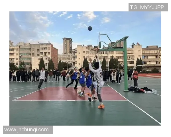 常德市篮球热潮兴起青少年运动员展现无限潜力与激情